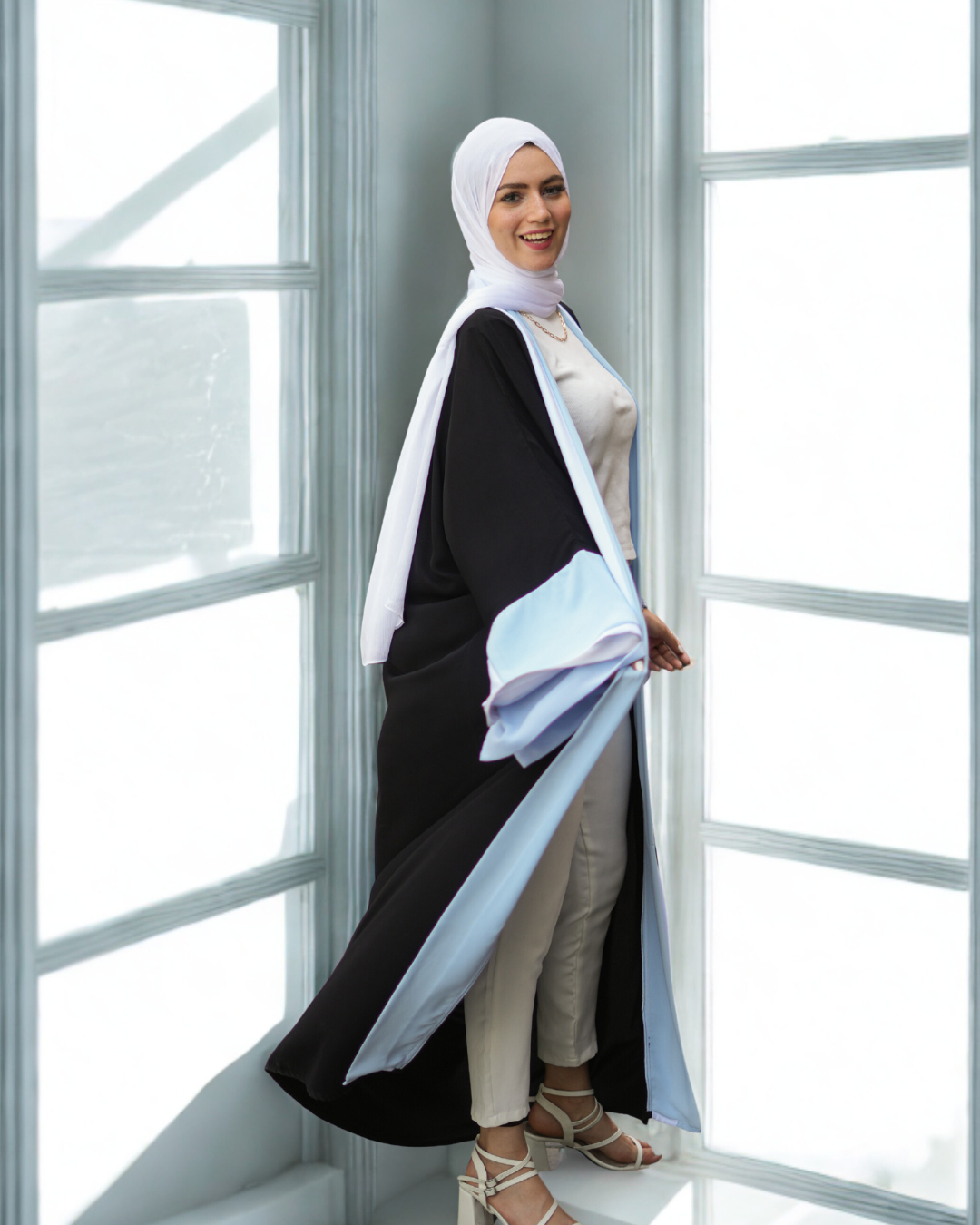 Sea Waves Open Abaya