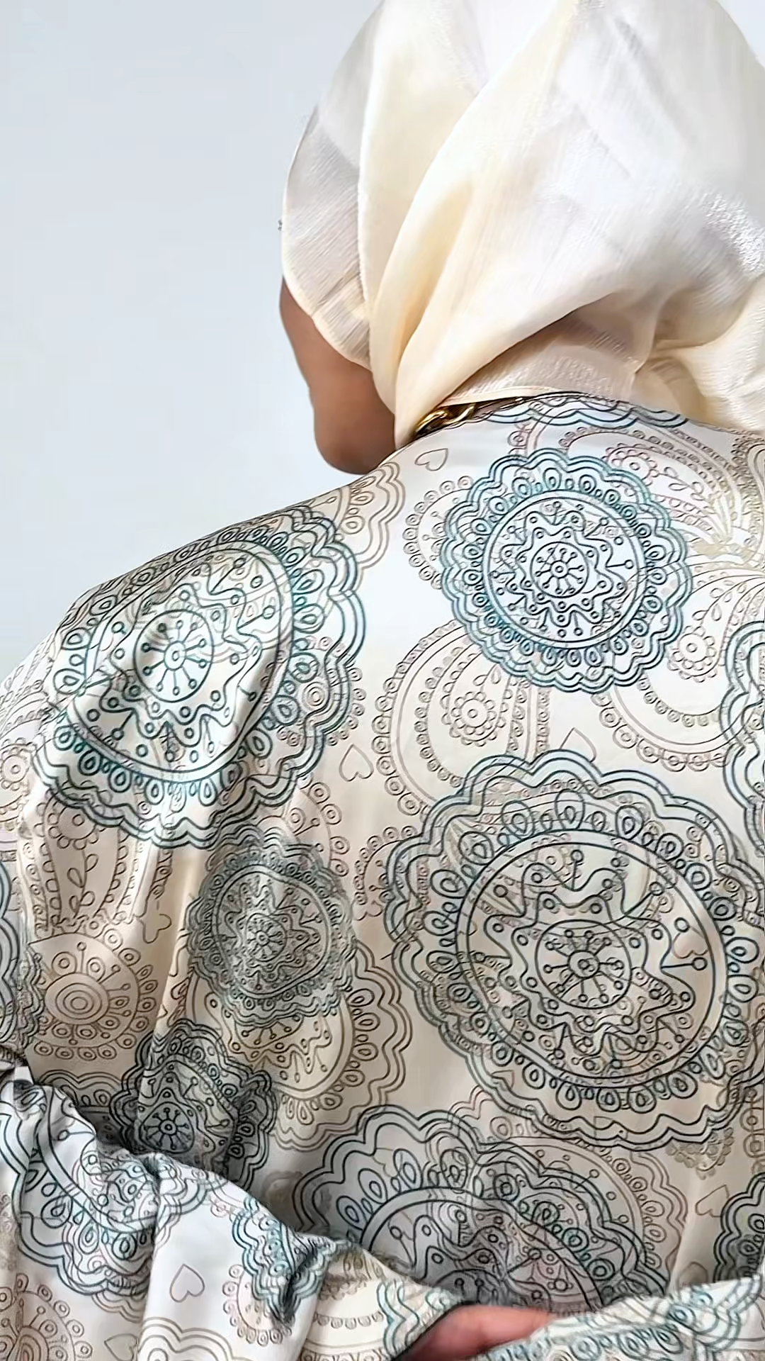 Dual Grace Emerald Double-Face Abaya